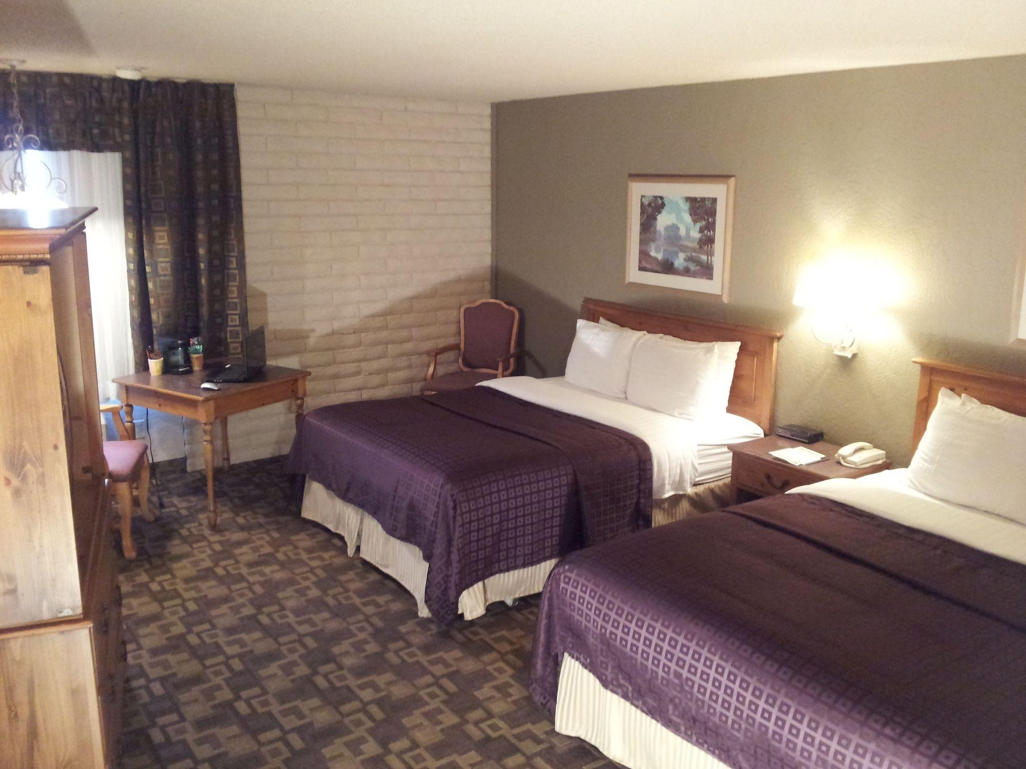 Fairbridge Inn, Suites & Outlaw Conference Center - Kalispell Exterior photo